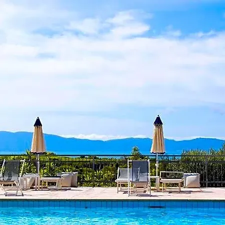 Osa Hotel 4*